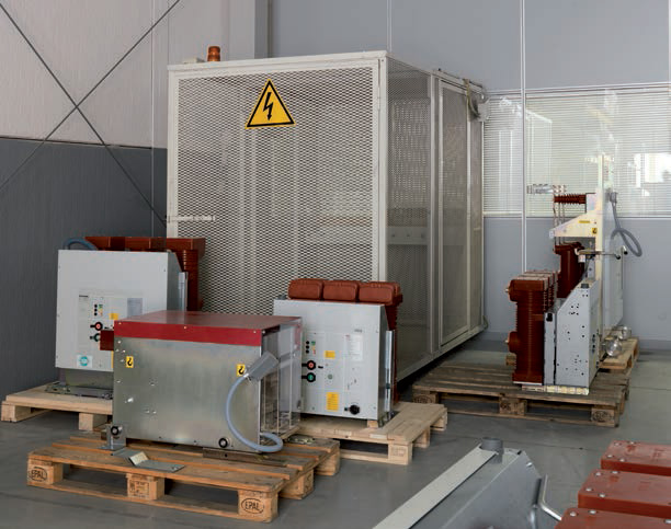 Manutenzione interruttori media tensione - Emmeci Service